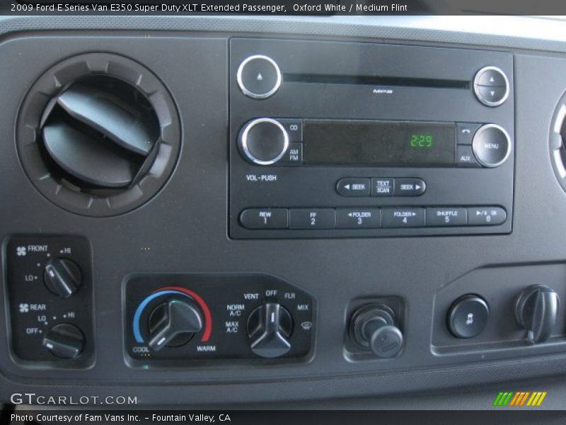 Oxford White / Medium Flint 2009 Ford E Series Van E350 Super Duty XLT Extended Passenger