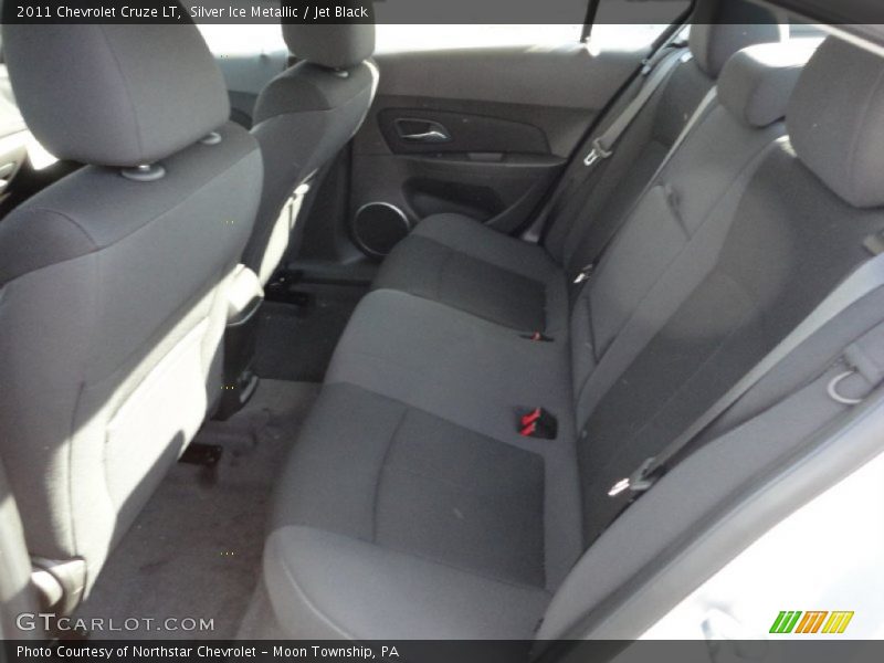 Silver Ice Metallic / Jet Black 2011 Chevrolet Cruze LT