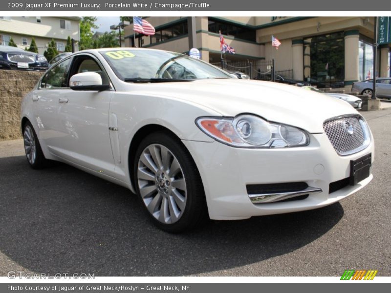 Porcelain White / Champagne/Truffle 2009 Jaguar XF Premium Luxury