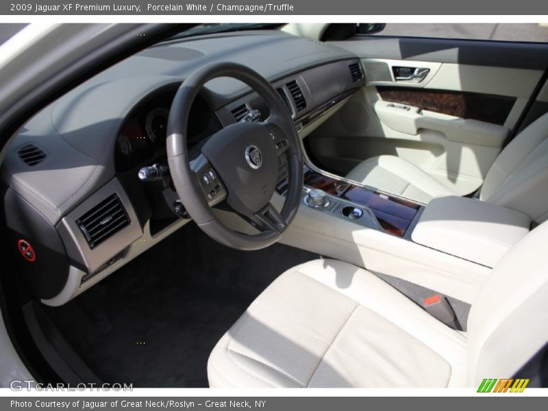  2009 XF Premium Luxury Champagne/Truffle Interior