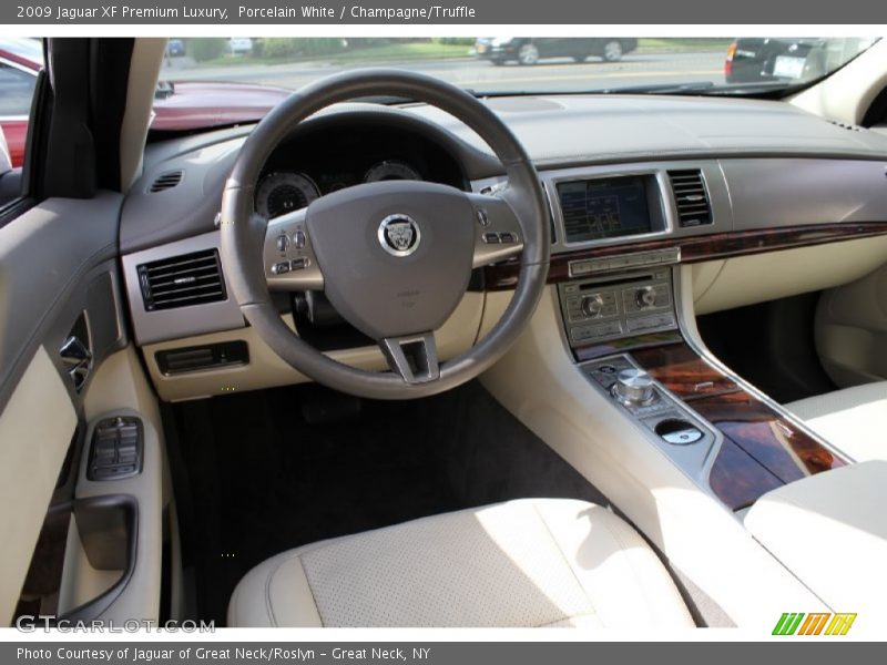 Porcelain White / Champagne/Truffle 2009 Jaguar XF Premium Luxury