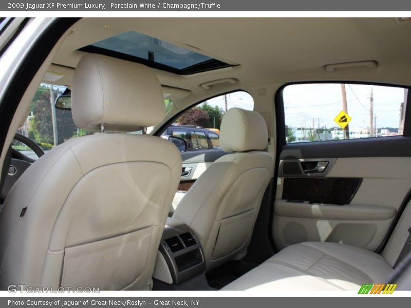 Porcelain White / Champagne/Truffle 2009 Jaguar XF Premium Luxury