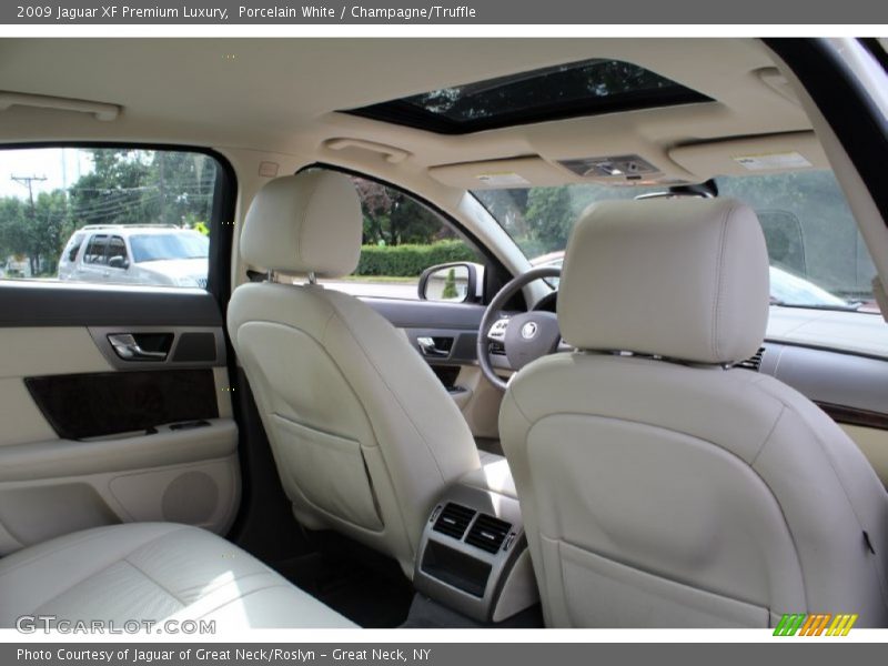  2009 XF Premium Luxury Champagne/Truffle Interior