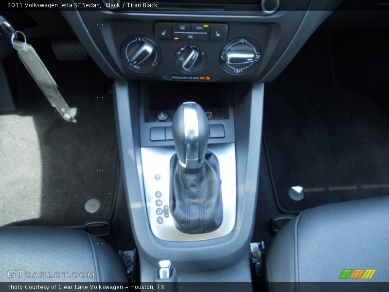  2011 Jetta SE Sedan 6 Speed Tiptronic Automatic Shifter