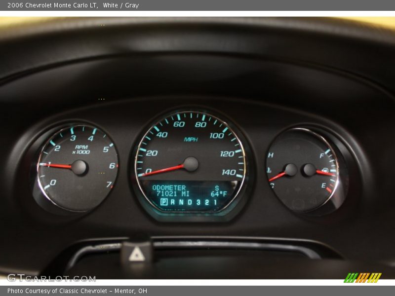 White / Gray 2006 Chevrolet Monte Carlo LT
