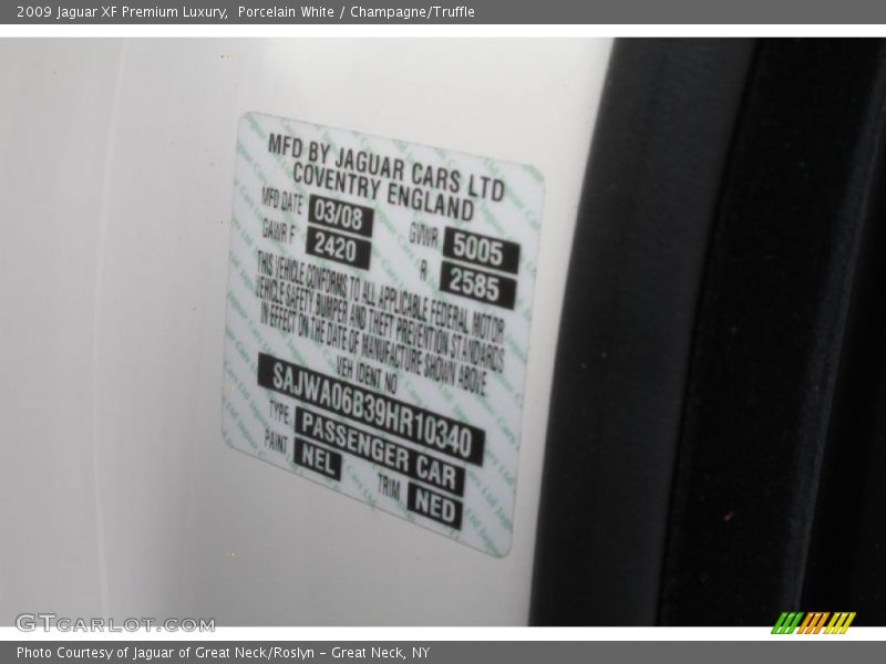 Porcelain White / Champagne/Truffle 2009 Jaguar XF Premium Luxury