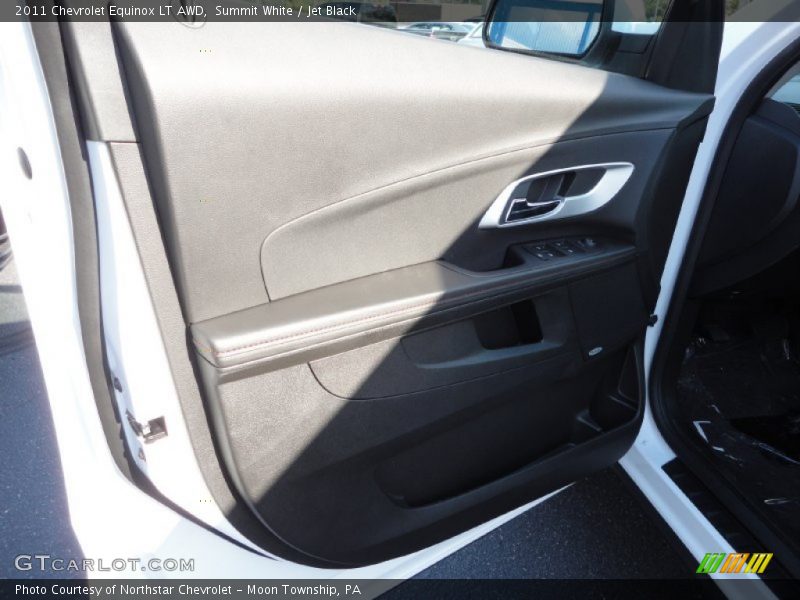 Summit White / Jet Black 2011 Chevrolet Equinox LT AWD