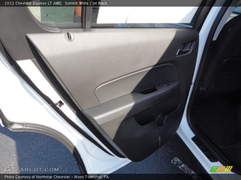 Summit White / Jet Black 2011 Chevrolet Equinox LT AWD