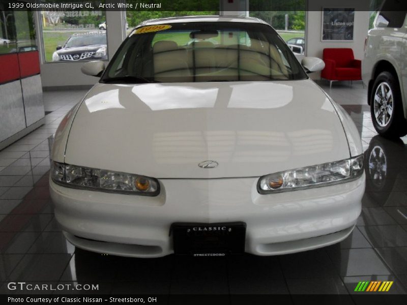 Arctic White / Neutral 1999 Oldsmobile Intrigue GL
