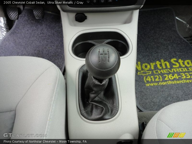 Ultra Silver Metallic / Gray 2005 Chevrolet Cobalt Sedan