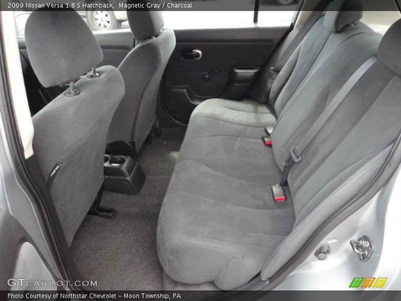 Magnetic Gray / Charcoal 2009 Nissan Versa 1.8 S Hatchback