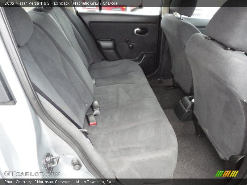Magnetic Gray / Charcoal 2009 Nissan Versa 1.8 S Hatchback