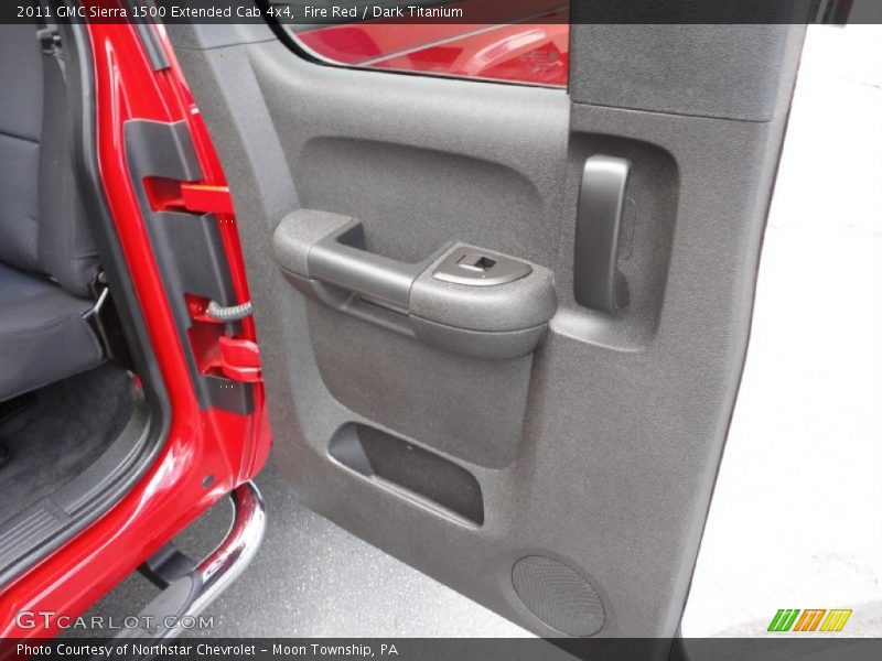 Fire Red / Dark Titanium 2011 GMC Sierra 1500 Extended Cab 4x4