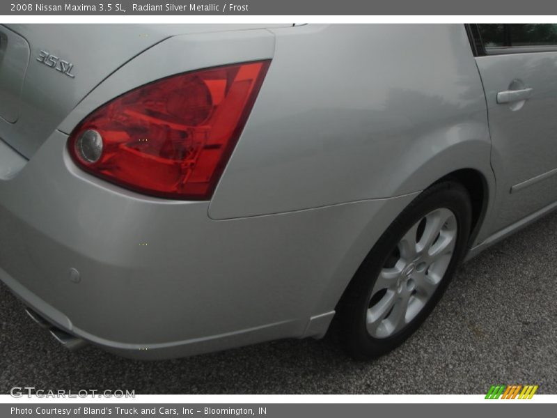 Radiant Silver Metallic / Frost 2008 Nissan Maxima 3.5 SL