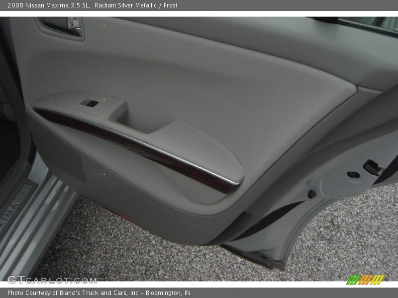 Radiant Silver Metallic / Frost 2008 Nissan Maxima 3.5 SL