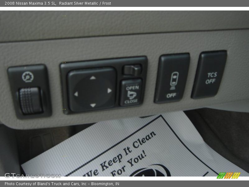 Radiant Silver Metallic / Frost 2008 Nissan Maxima 3.5 SL