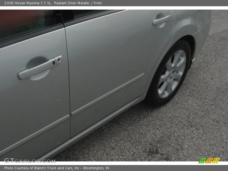 Radiant Silver Metallic / Frost 2008 Nissan Maxima 3.5 SL