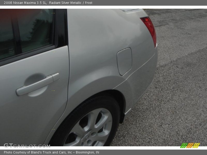 Radiant Silver Metallic / Frost 2008 Nissan Maxima 3.5 SL