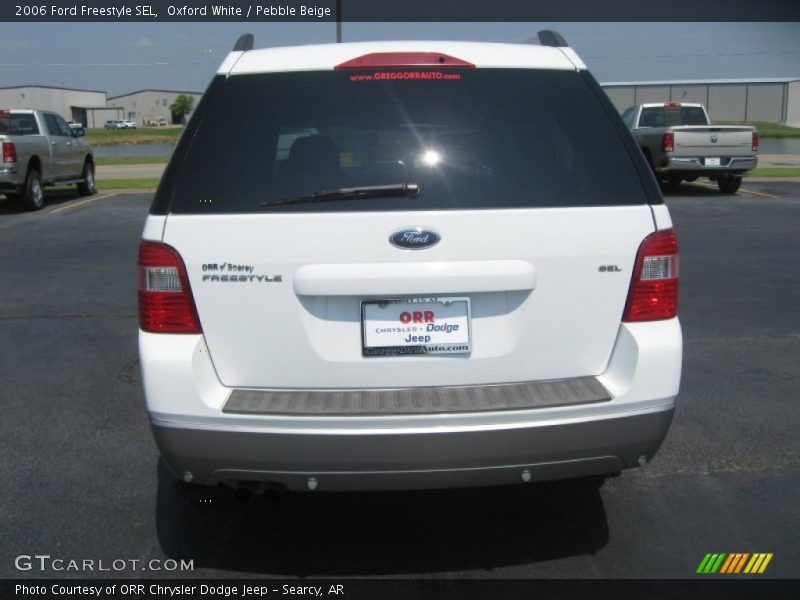 Oxford White / Pebble Beige 2006 Ford Freestyle SEL