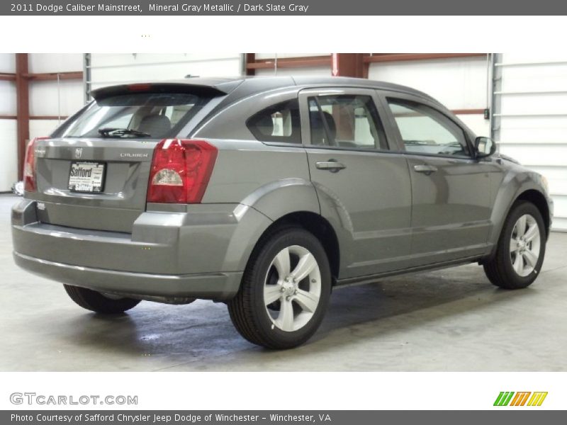 Mineral Gray Metallic / Dark Slate Gray 2011 Dodge Caliber Mainstreet