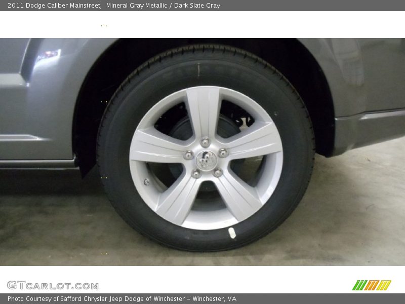 Mineral Gray Metallic / Dark Slate Gray 2011 Dodge Caliber Mainstreet