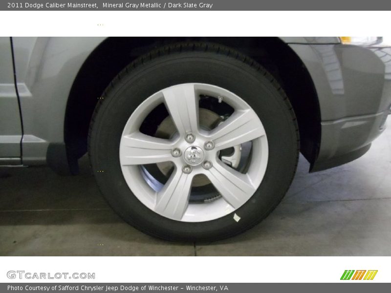 Mineral Gray Metallic / Dark Slate Gray 2011 Dodge Caliber Mainstreet