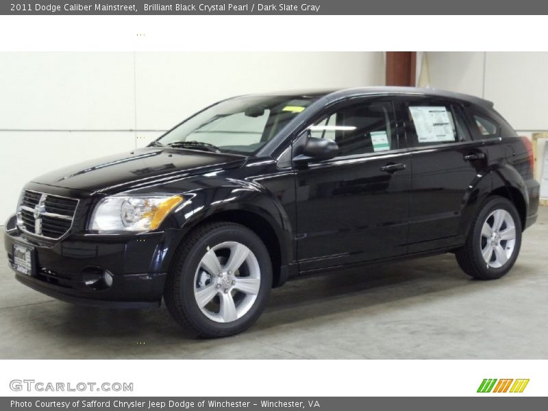 Brilliant Black Crystal Pearl / Dark Slate Gray 2011 Dodge Caliber Mainstreet