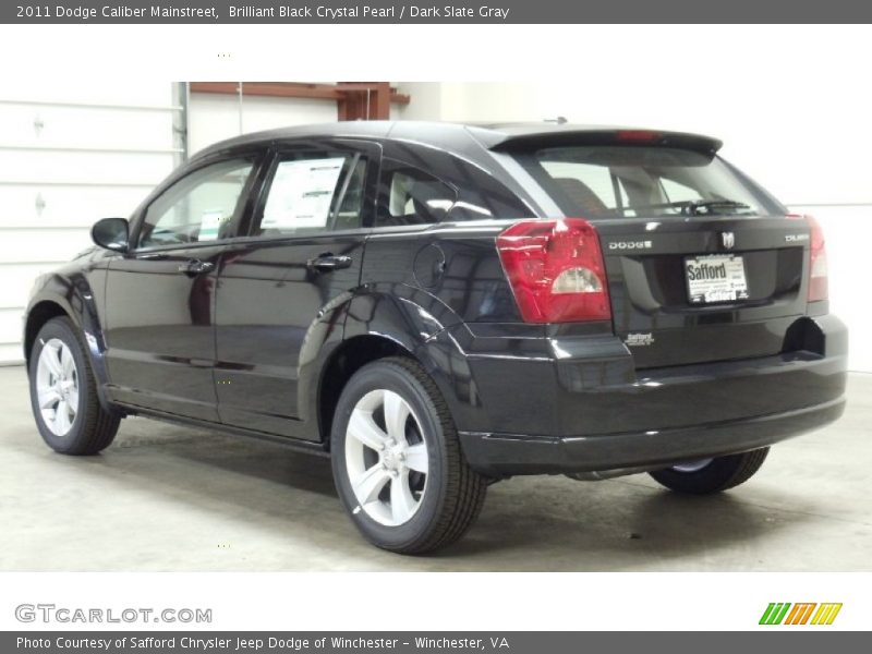 Brilliant Black Crystal Pearl / Dark Slate Gray 2011 Dodge Caliber Mainstreet