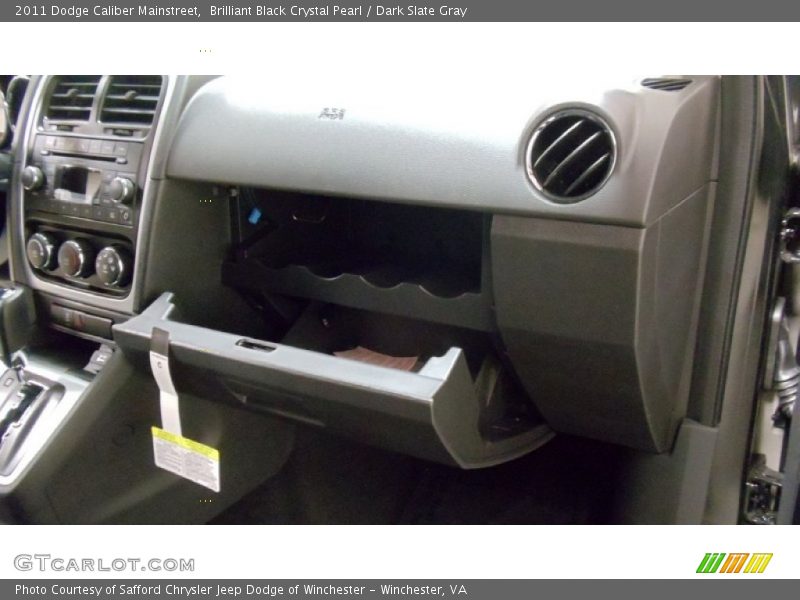 Brilliant Black Crystal Pearl / Dark Slate Gray 2011 Dodge Caliber Mainstreet
