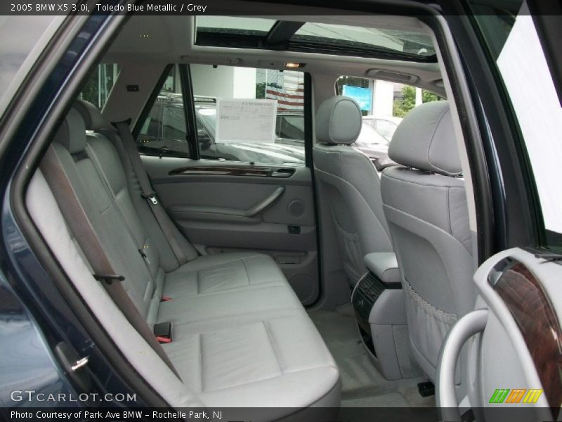 Toledo Blue Metallic / Grey 2005 BMW X5 3.0i