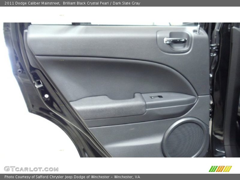 Brilliant Black Crystal Pearl / Dark Slate Gray 2011 Dodge Caliber Mainstreet