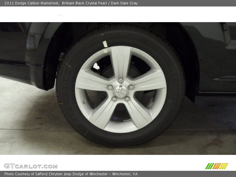Brilliant Black Crystal Pearl / Dark Slate Gray 2011 Dodge Caliber Mainstreet