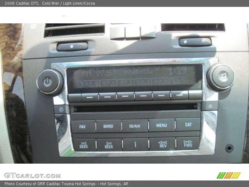 Gold Mist / Light Linen/Cocoa 2008 Cadillac DTS