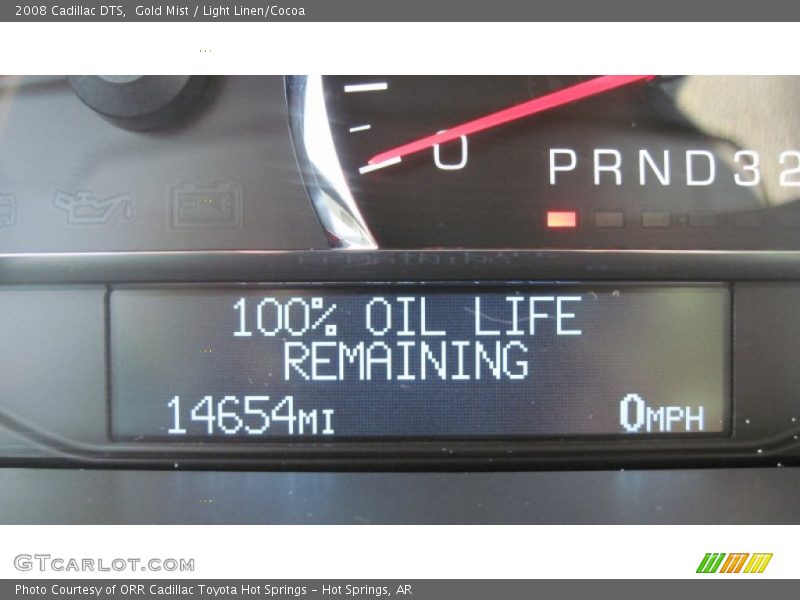 Gold Mist / Light Linen/Cocoa 2008 Cadillac DTS