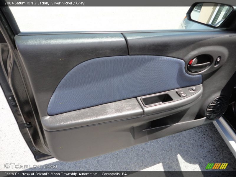 Door Panel of 2004 ION 3 Sedan