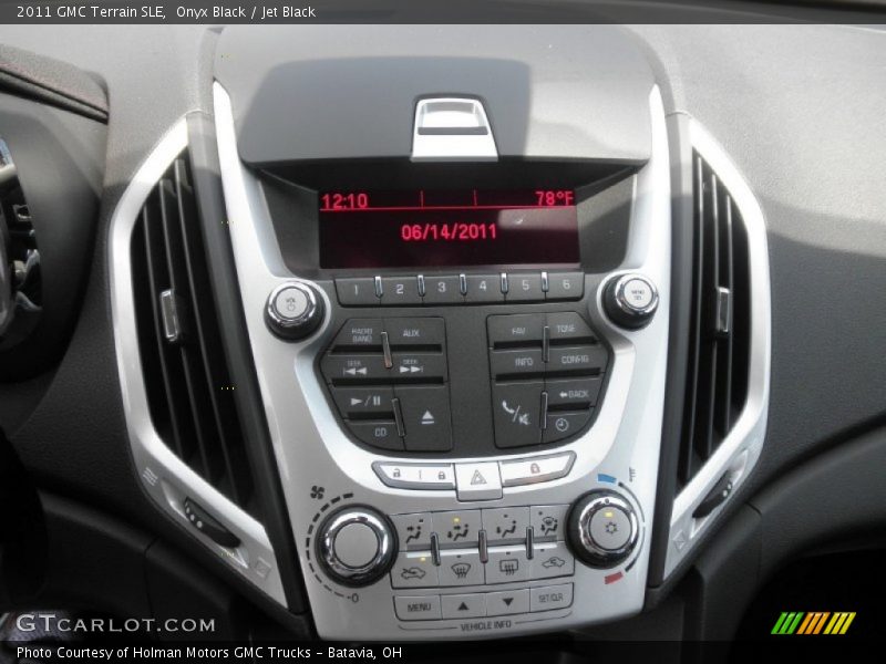 Onyx Black / Jet Black 2011 GMC Terrain SLE