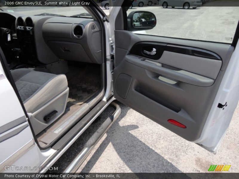 Summit White / Light Gray 2006 GMC Envoy SLE