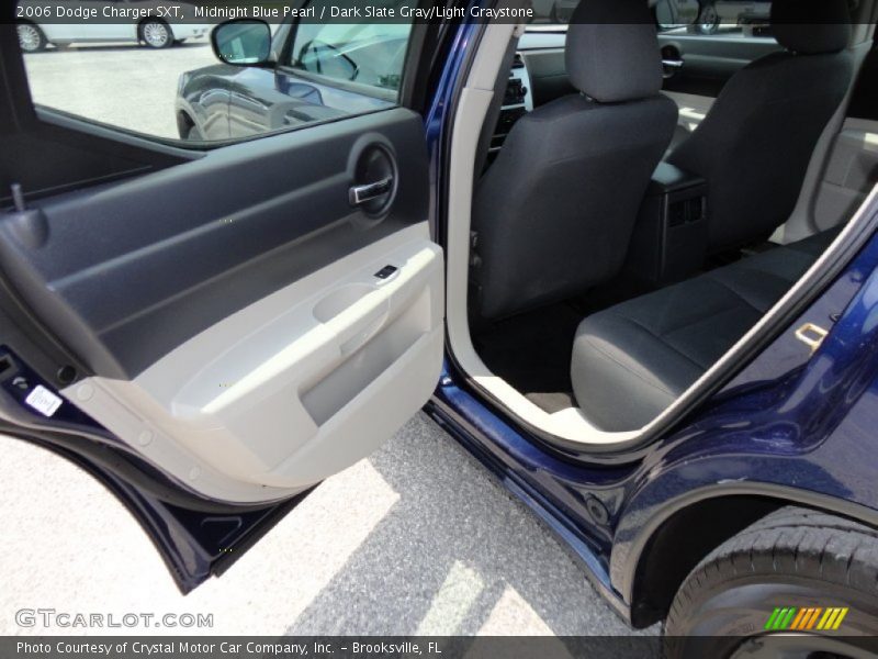 Midnight Blue Pearl / Dark Slate Gray/Light Graystone 2006 Dodge Charger SXT