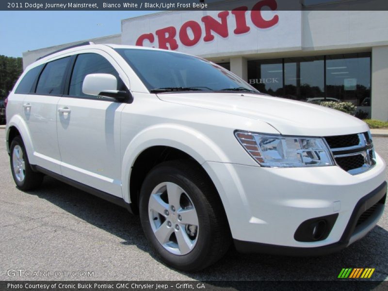 Bianco White / Black/Light Frost Beige 2011 Dodge Journey Mainstreet