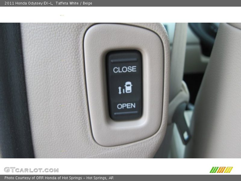 Taffeta White / Beige 2011 Honda Odyssey EX-L