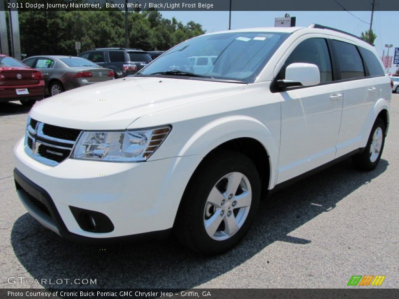 Bianco White / Black/Light Frost Beige 2011 Dodge Journey Mainstreet