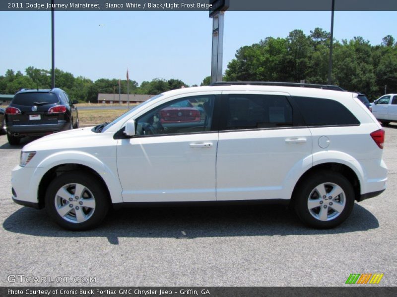 Bianco White / Black/Light Frost Beige 2011 Dodge Journey Mainstreet