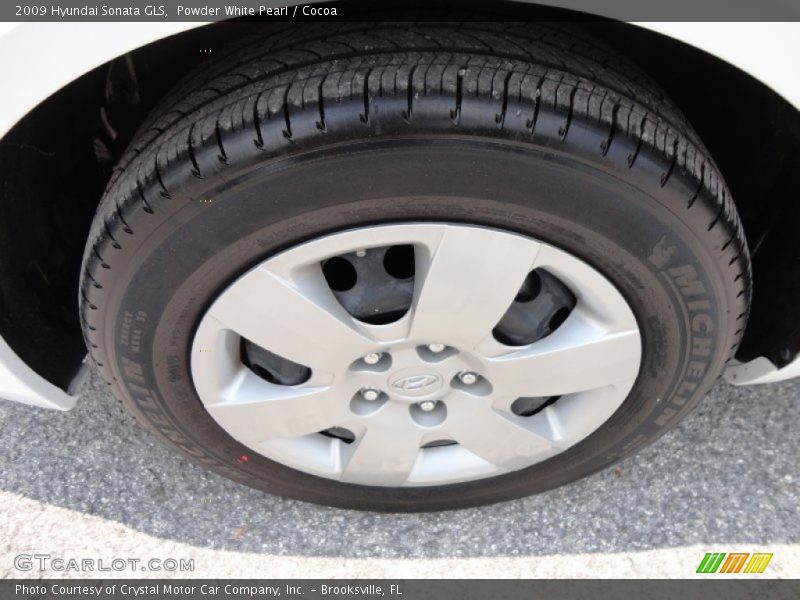 Powder White Pearl / Cocoa 2009 Hyundai Sonata GLS