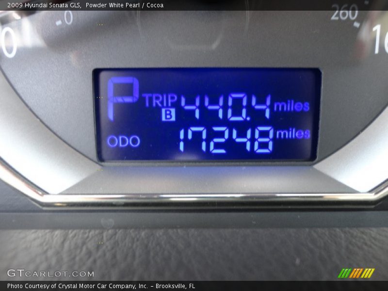 Powder White Pearl / Cocoa 2009 Hyundai Sonata GLS