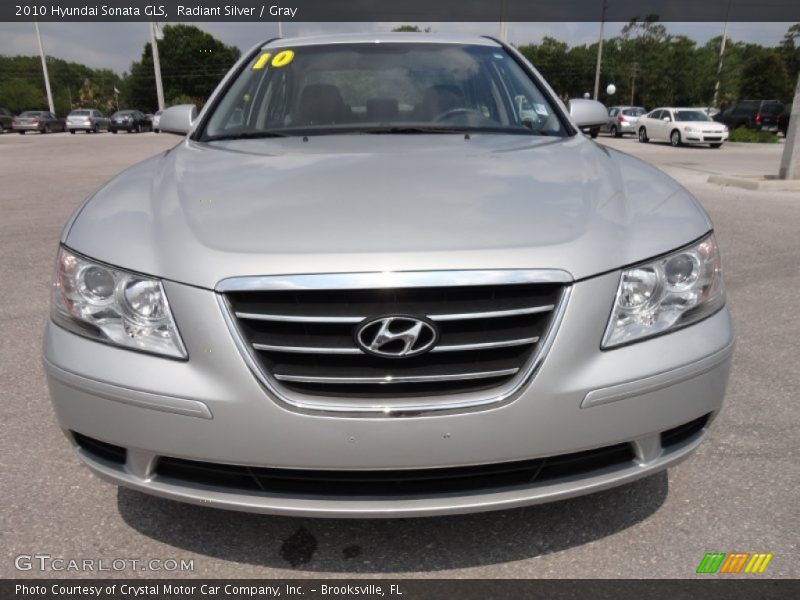Radiant Silver / Gray 2010 Hyundai Sonata GLS