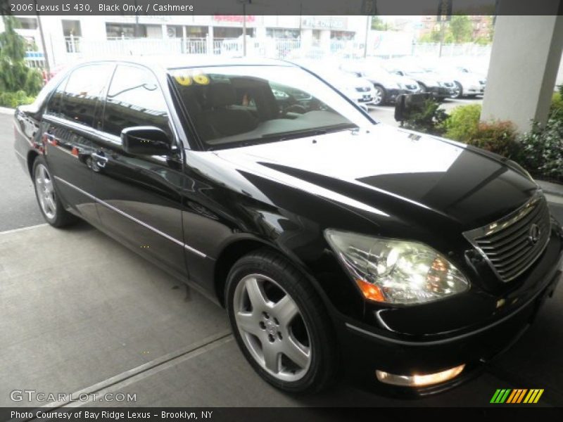 Black Onyx / Cashmere 2006 Lexus LS 430