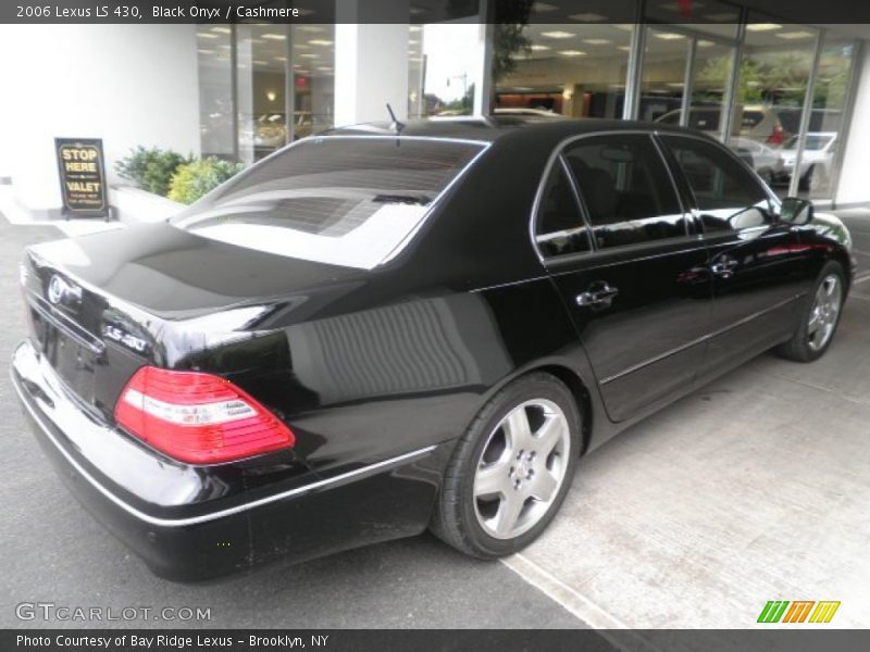 Black Onyx / Cashmere 2006 Lexus LS 430