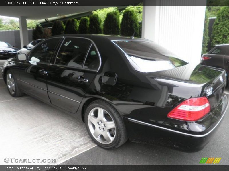 Black Onyx / Cashmere 2006 Lexus LS 430