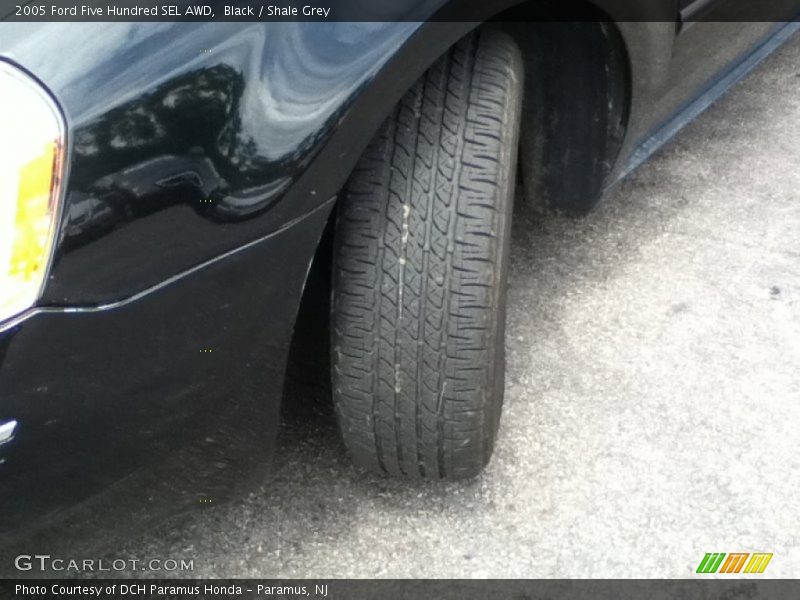 Black / Shale Grey 2005 Ford Five Hundred SEL AWD
