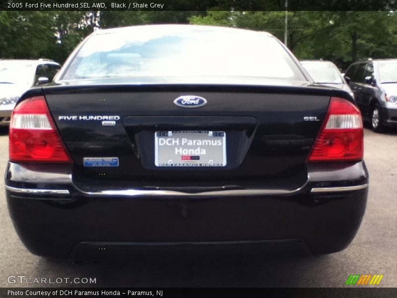 Black / Shale Grey 2005 Ford Five Hundred SEL AWD